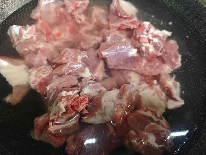 How to make pure milk hand-torn toast: Step 1