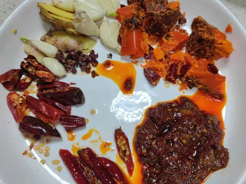 How to make pure milk hand-torn toast: Step 1