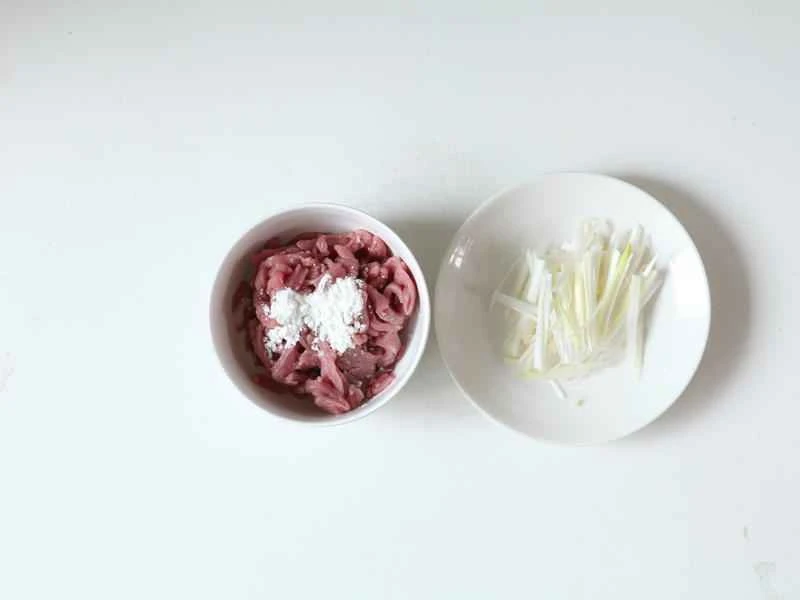 How to make pure milk hand-torn toast: Step 1