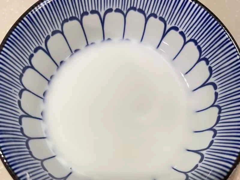 How to make pure milk hand-torn toast: Step 1