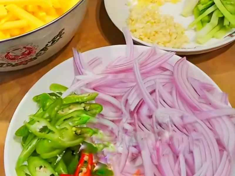 How to make pure milk hand-torn toast: Step 1