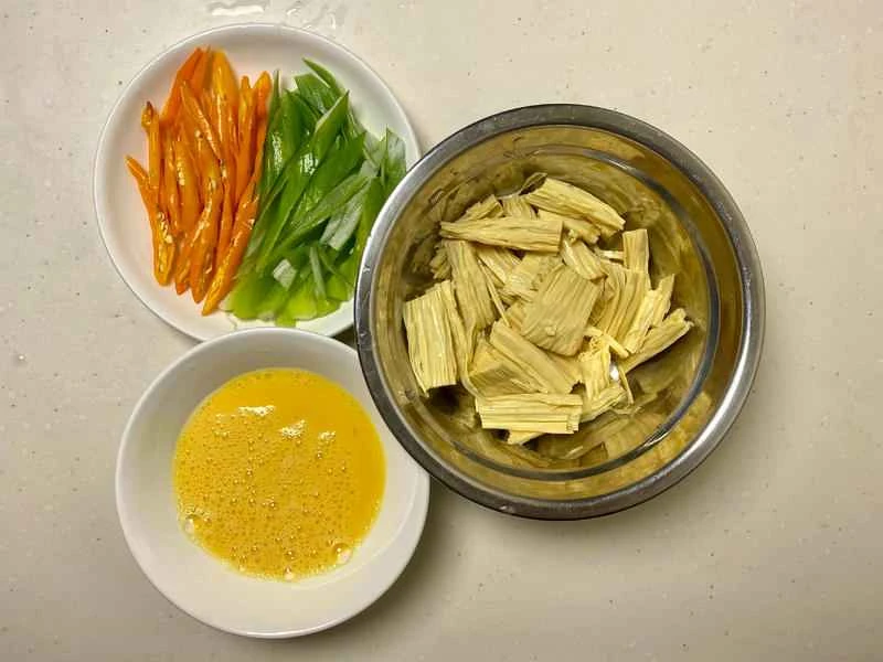 How to make pure milk hand-torn toast: Step 1