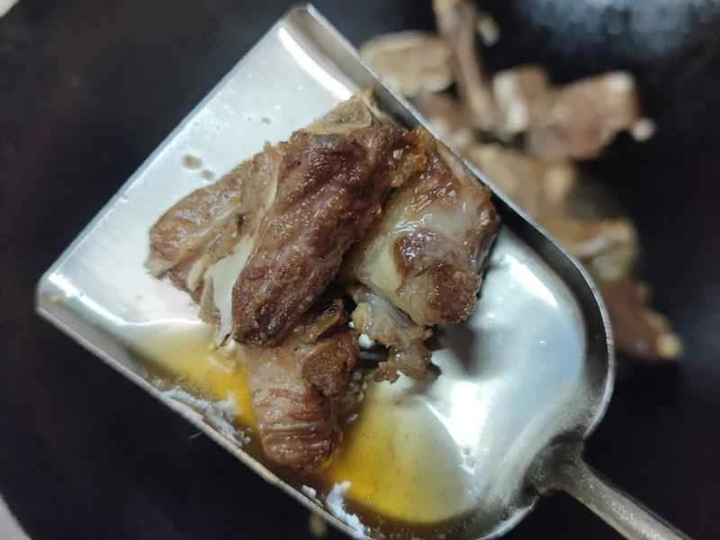 How to make pure milk hand-torn toast: Step 1