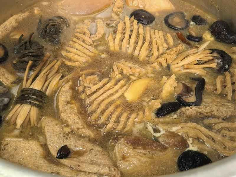 How to make pure milk hand-torn toast: Step 1