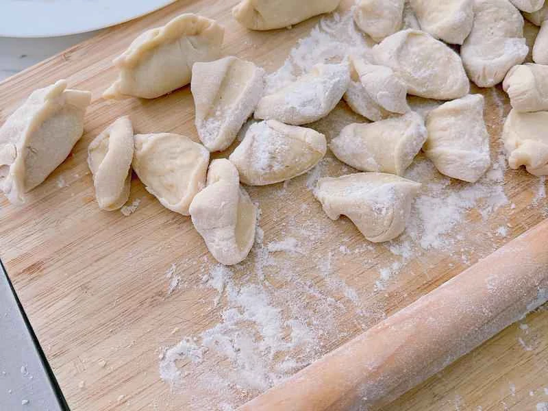 How to make pure milk hand-torn toast: Step 1