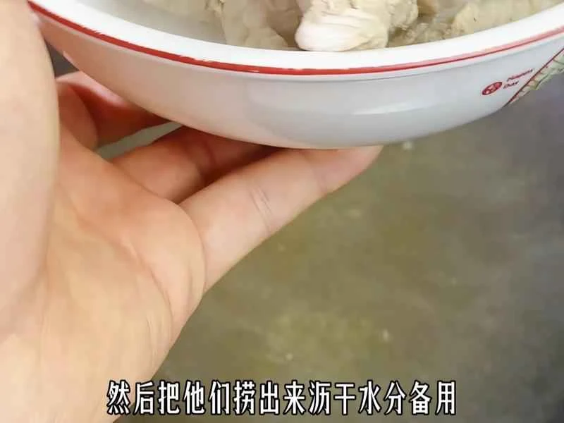 How to make pure milk hand-torn toast: Step 1