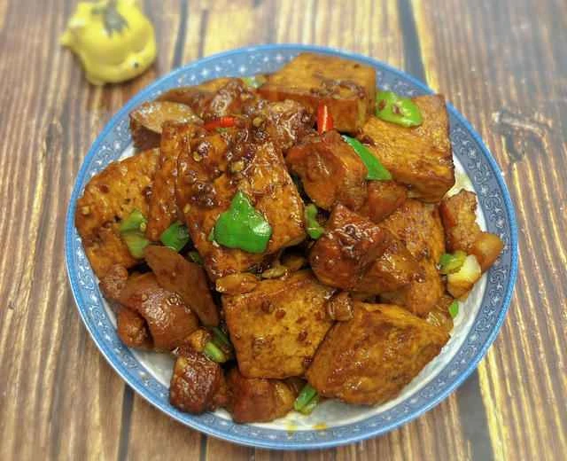 Delicious Home-Style Dish - Recipe for Braised Pork with Tofu