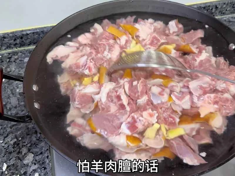 How to make pure milk hand-torn toast: Step 1