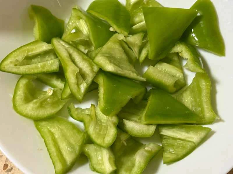 How to make pure milk hand-torn toast: Step 1