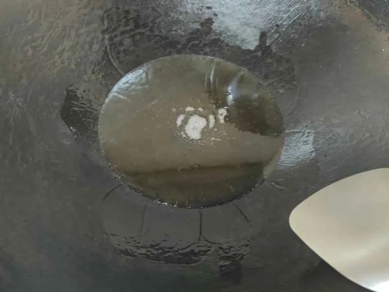 How to make pure milk hand-torn toast: Step 1