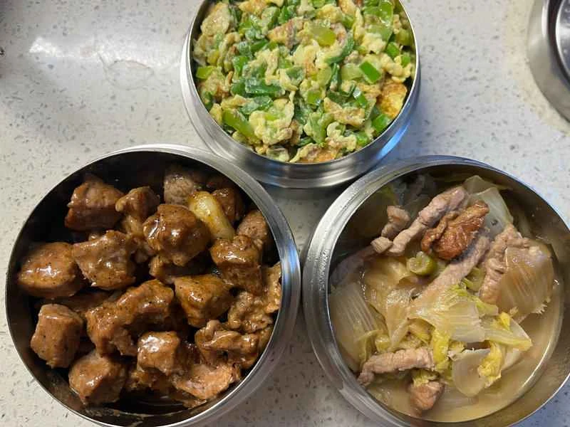 How to make pure milk hand-torn toast: Step 1