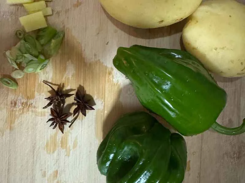 How to make pure milk hand-torn toast: Step 1