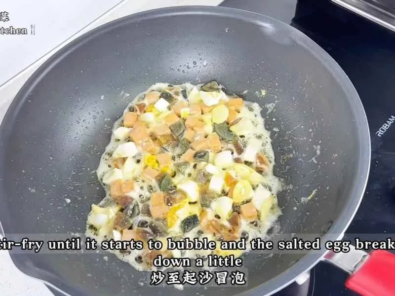 How to make pure milk hand-torn toast: Step 1