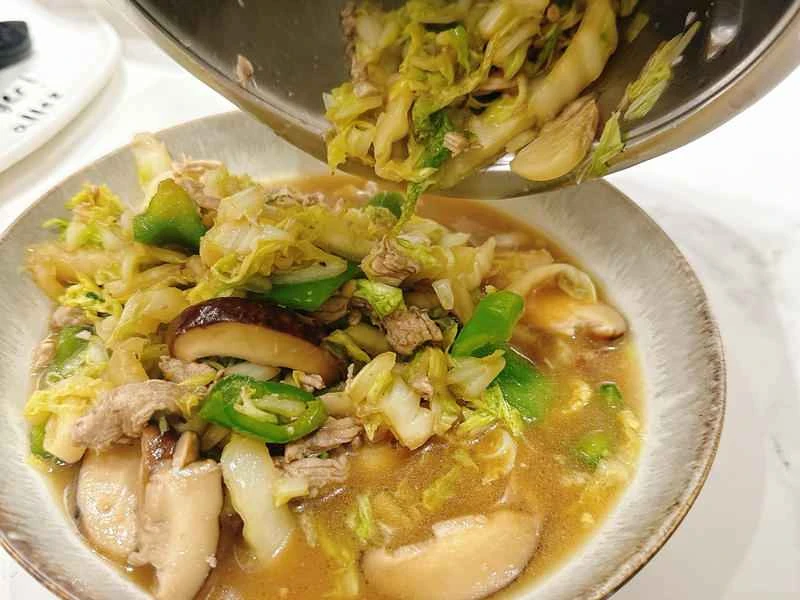 How to make pure milk hand-torn toast: Step 1