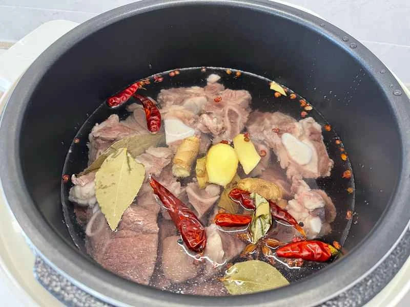 How to make pure milk hand-torn toast: Step 1