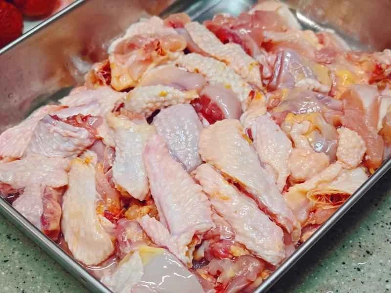 How to make pure milk hand-torn toast: Step 1