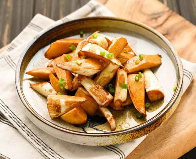 Braised water bamboo shoots – a local Shanghainese home-style dish that kids love.
