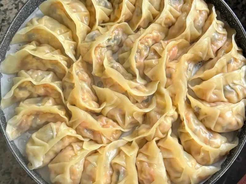 How to make pure milk hand-torn toast: Step 1