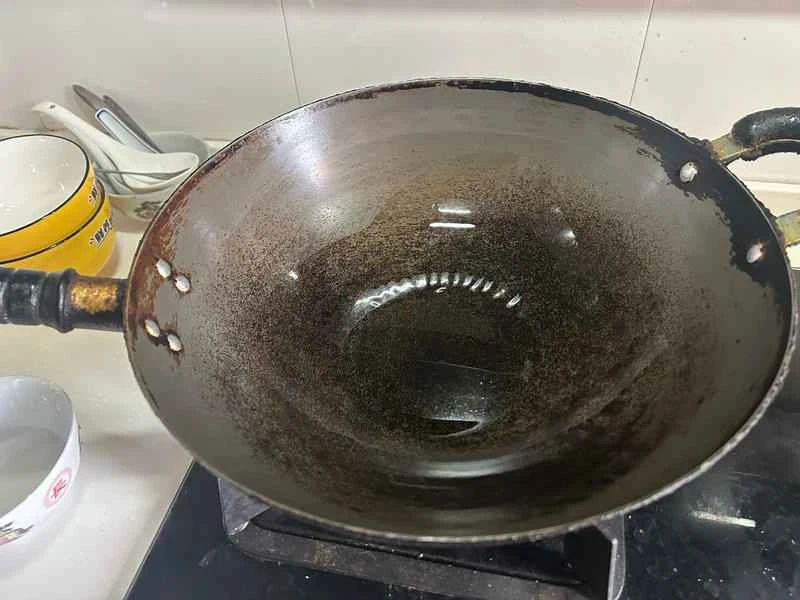 How to make pure milk hand-torn toast: Step 1