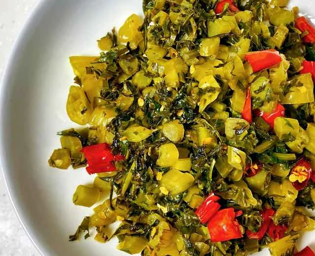 Learn to stir-fry pickled mustard greens in 1 minute | A light vegetarian recipe