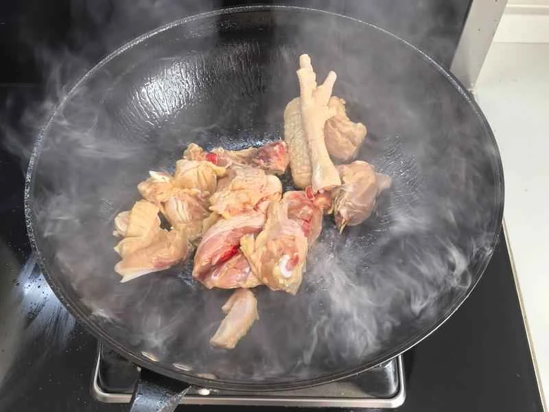 How to make pure milk hand-torn toast: Step 1