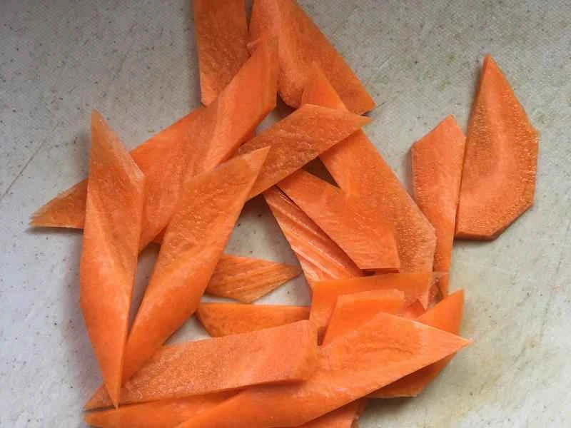 How to make pure milk hand-torn toast: Step 1