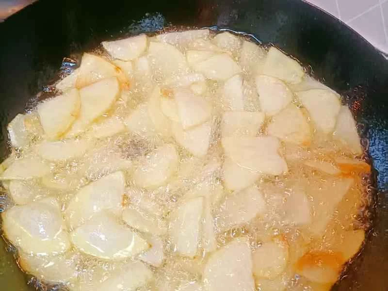 How to make pure milk hand-torn toast: Step 1