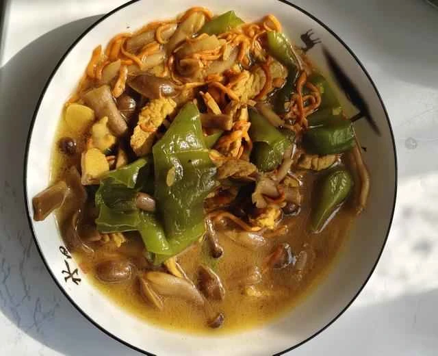 Recipe for stir-fried shredded pork with green peppers