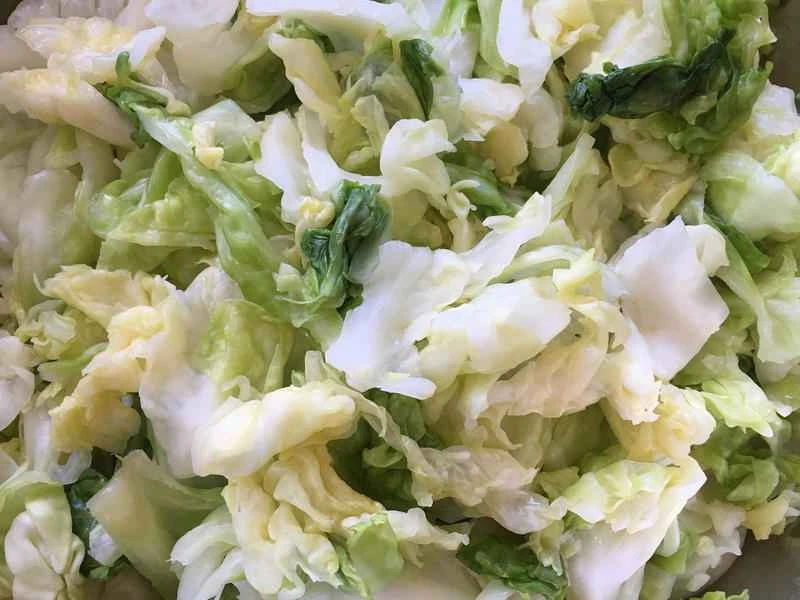 How to make pure milk hand-torn toast: Step 1