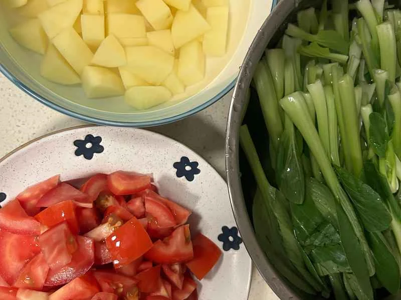 How to make pure milk hand-torn toast: Step 1