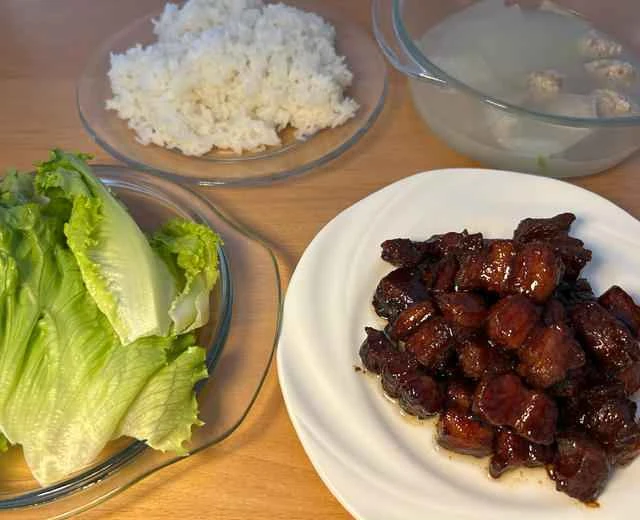 Braised Pork Belly Rolls with Lettuce (Homemade Version) Recipe
