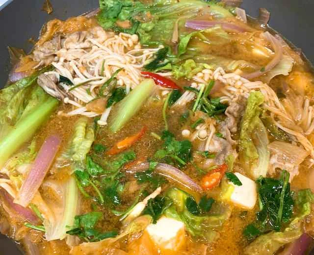 #Home-style# Recipe for Kimchi Beef Tofu Miso Soup