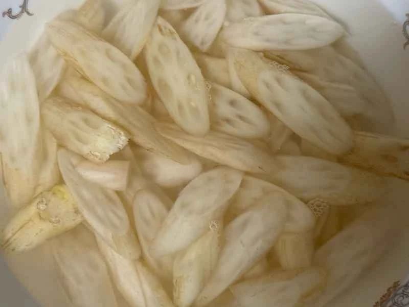 How to make pure milk hand-torn toast: Step 1