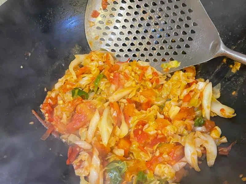 How to make pure milk hand-torn toast: Step 1