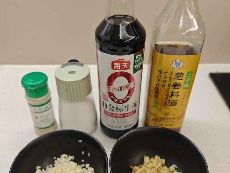 How to make pure milk hand-torn toast: Step 1