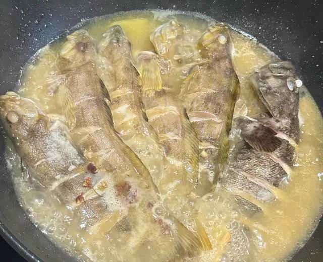 Dalian Home-Style Dishes - Stewed Mixed Fish Recipe