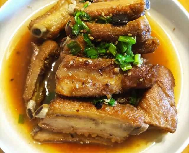 Sweet and sour pork ribs, tender and soft, a recipe your baby loves.