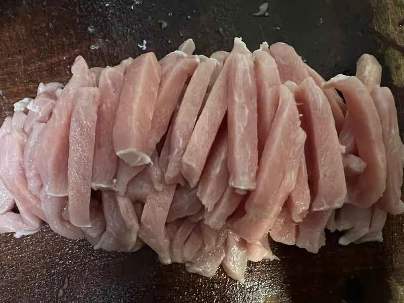 How to make pure milk hand-torn toast: Step 1