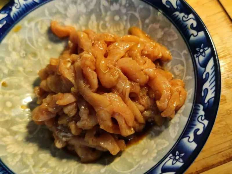 How to make pure milk hand-torn toast: Step 1