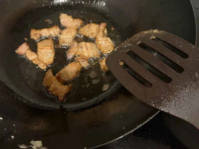 How to make pure milk hand-torn toast: Step 1