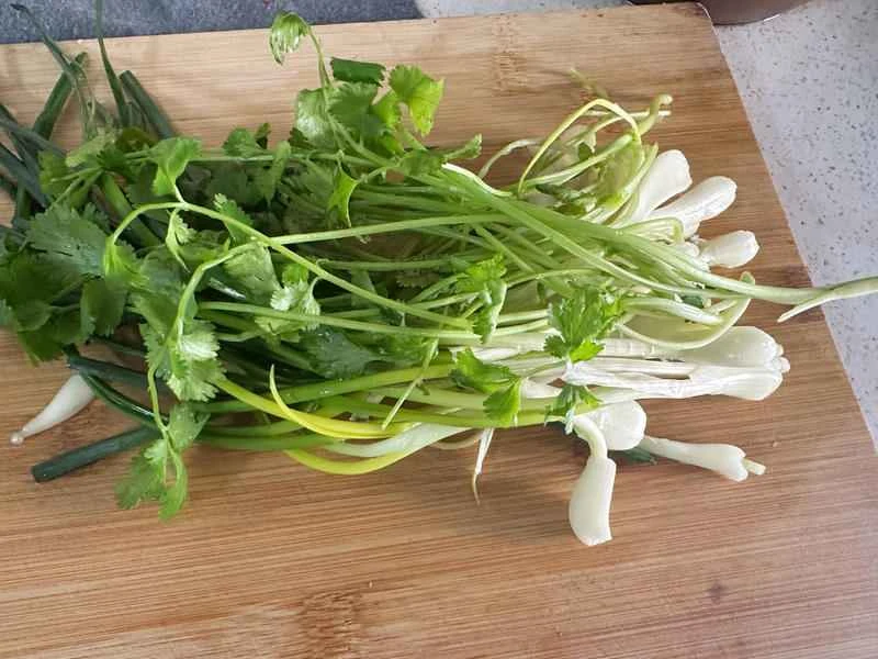 How to make pure milk hand-torn toast: Step 1