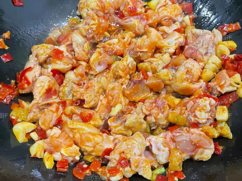 How to make pure milk hand-torn toast: Step 1