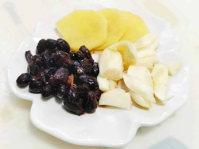 How to make pure milk hand-torn toast: Step 1