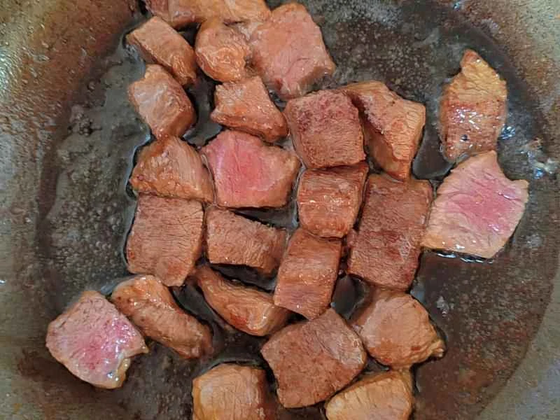 How to make pure milk hand-torn toast: Step 1