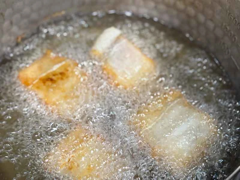 How to make pure milk hand-torn toast: Step 1