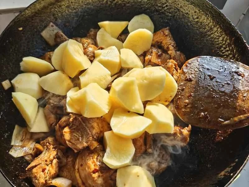 How to make pure milk hand-torn toast: Step 1