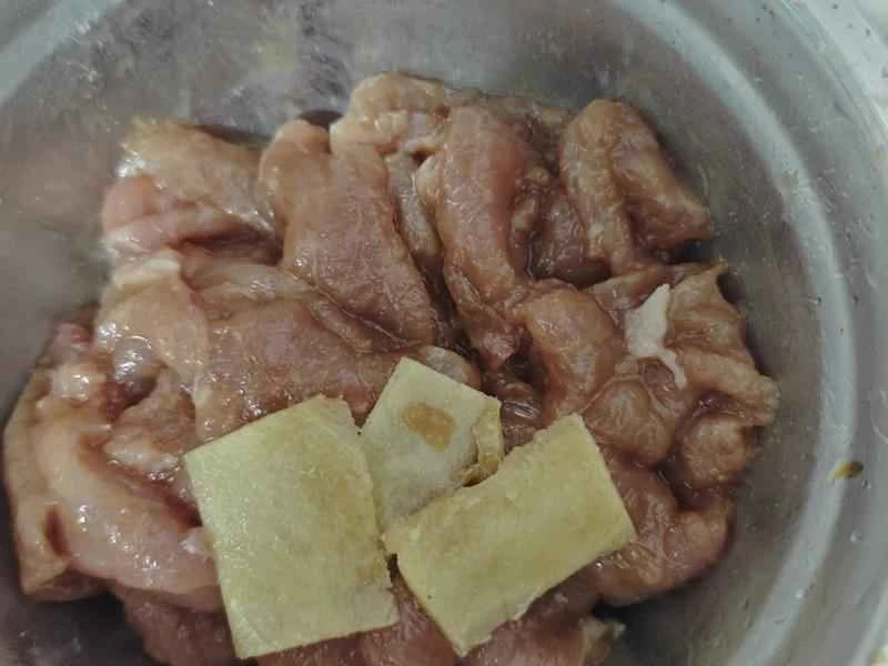 How to make pure milk hand-torn toast: Step 1