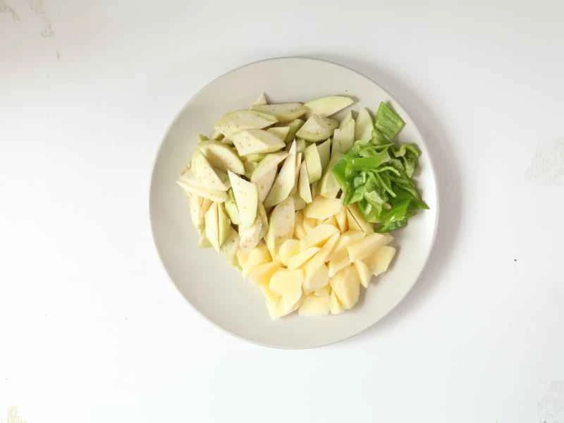 How to make pure milk hand-torn toast: Step 1