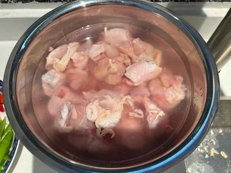 How to make pure milk hand-torn toast: Step 1