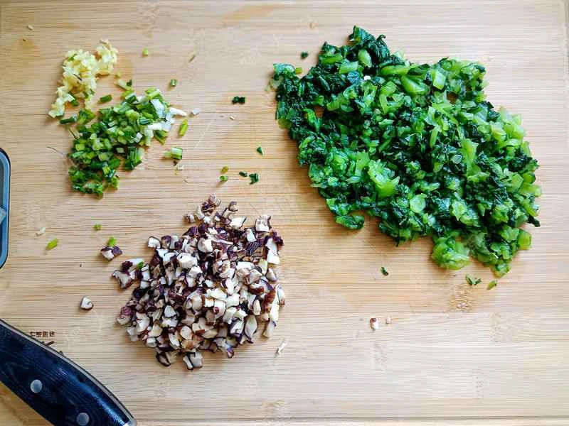 How to make pure milk hand-torn toast: Step 1